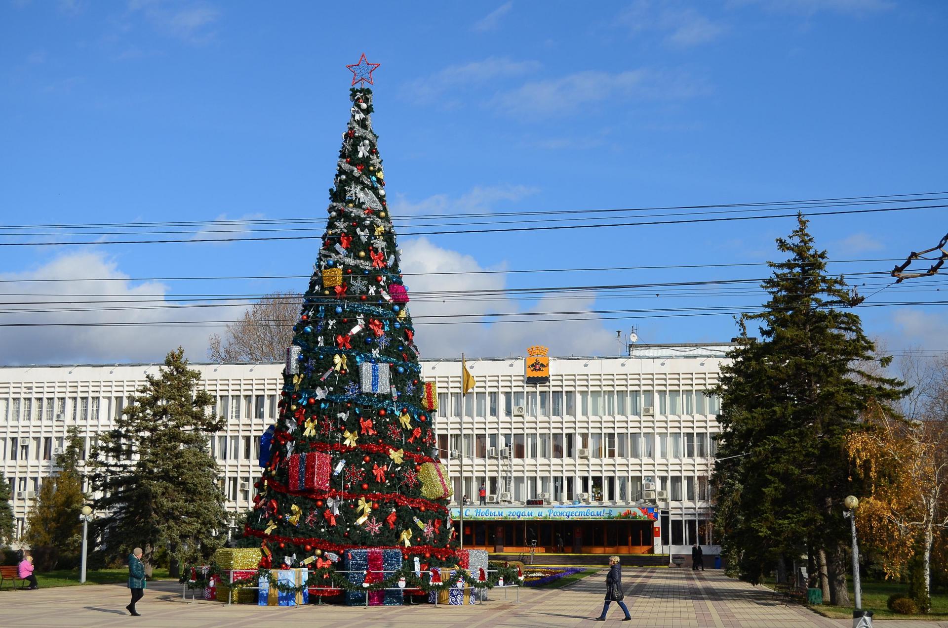 Режим работы парковок в новогодние праздники 2024г